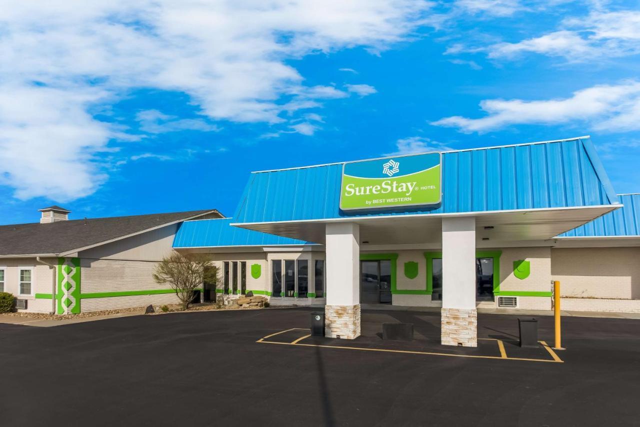 希格金斯维尔贝斯特韦斯特必住酒店 Higginsville 外观 照片